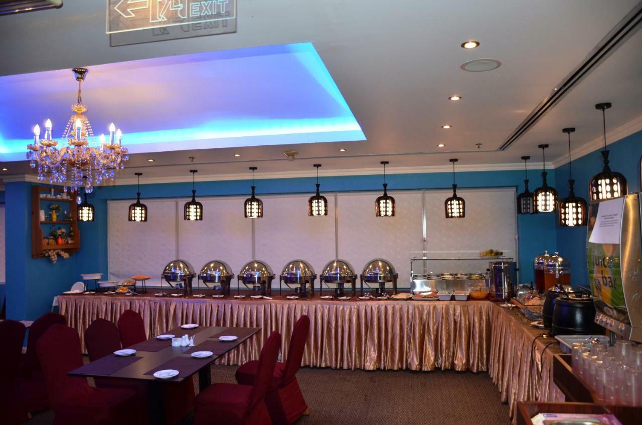 Hotel Nejoum Al Emarat Šardžá Exteriér fotografie